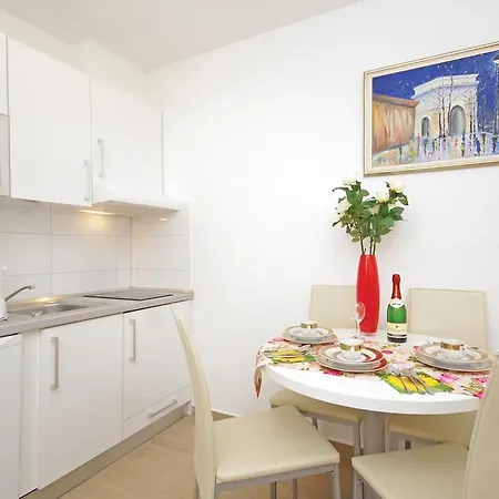 Apartamento Fra Bartola Kasica